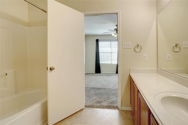 Building Photo - 1340 Saddle Blanket Ct