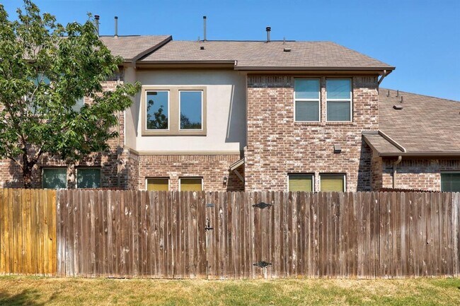 Building Photo - 2304 S Lakeline Blvd