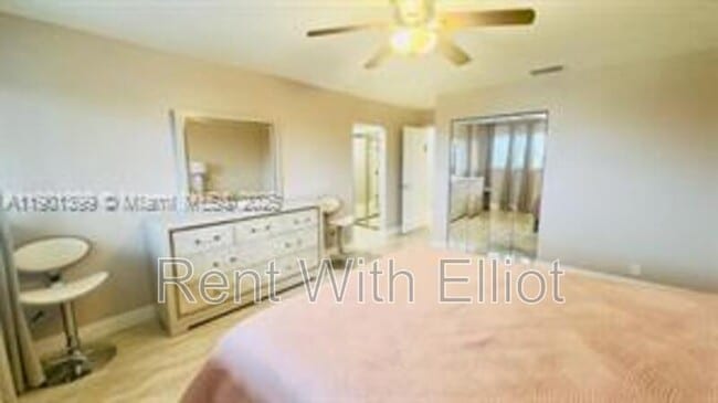 Building Photo - 329 SE 3rd St