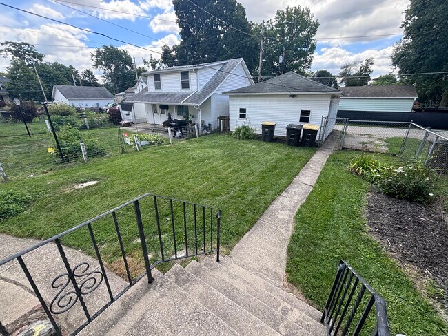 Primary Photo - 923 3rd St