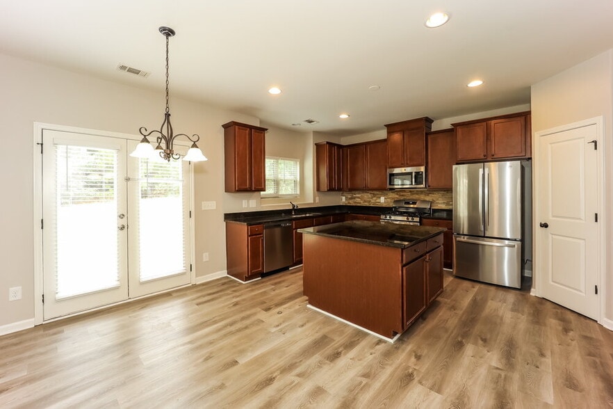 Building Photo - 3882 Reece Farms Dr