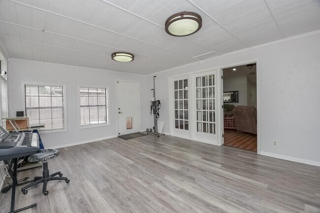 Building Photo - 2722 Amaranth Dr