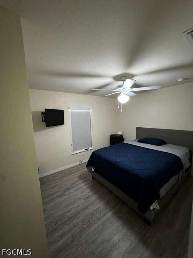 Building Photo - 6050 Kumquat Cir