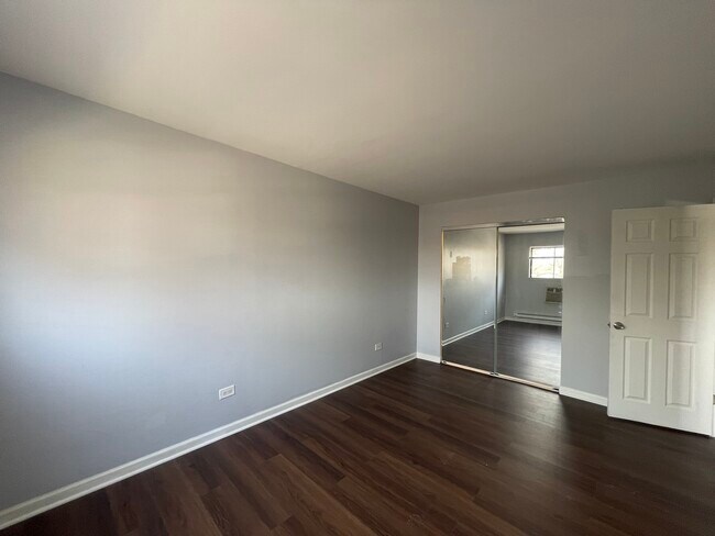 Building Photo - 444 Osage Ln