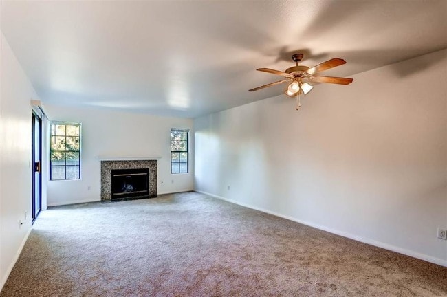 Building Photo - 14972 Avenida Venusto