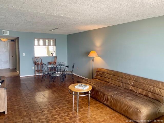 Building Photo - 10680 S Ocean Dr