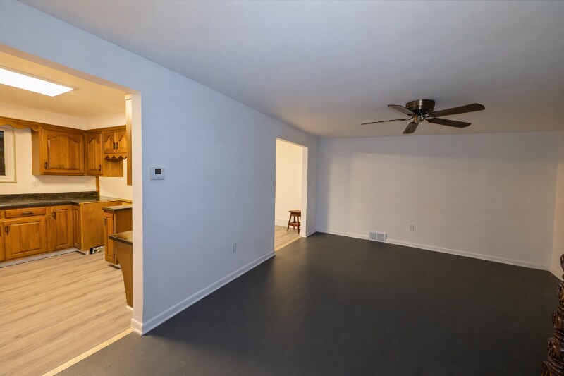 Building Photo - 230 Elbe Dr