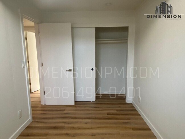 Building Photo - Remodeled Rambler with Basement in Auburn ...