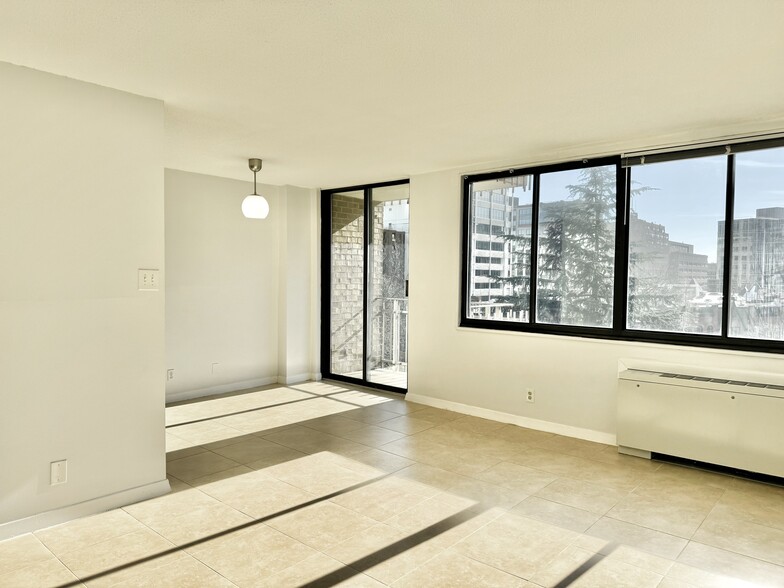 Main Living Area - 2201 L St NW