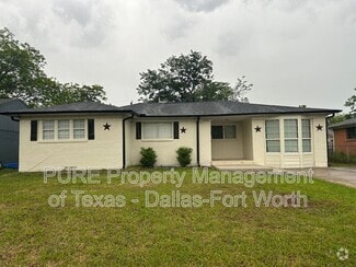 Building Photo - 3428 Statler Dr
