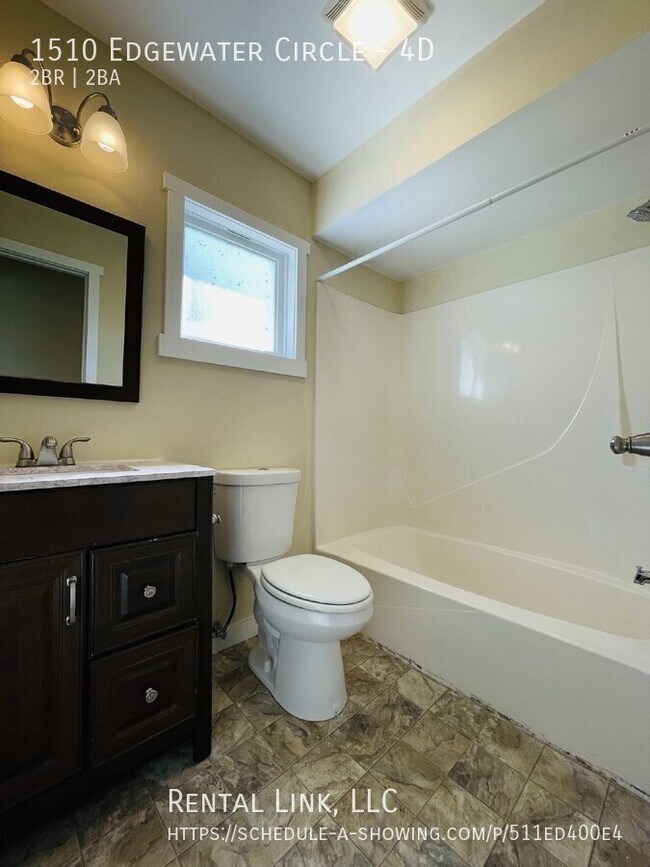 Building Photo - 1510 Edgewater Cir