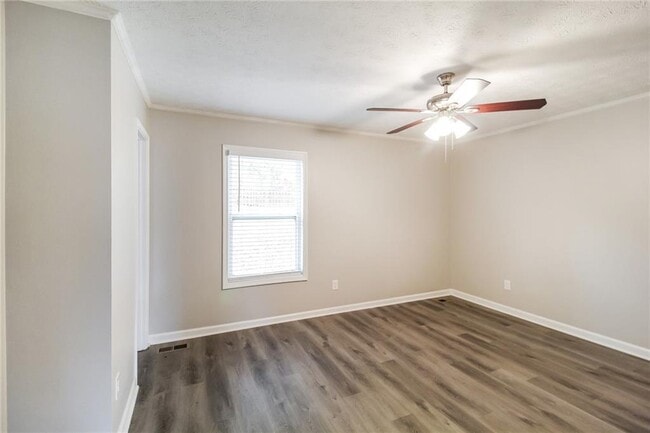 Building Photo - 2314 Tapanzee Ln