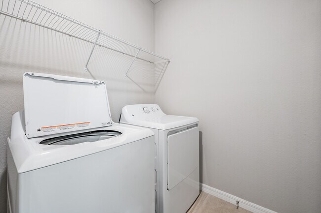 Building Photo - 32069 Blue Passing Loop