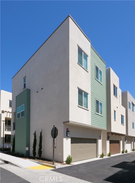 Building Photo - 1645 Hornet Dr