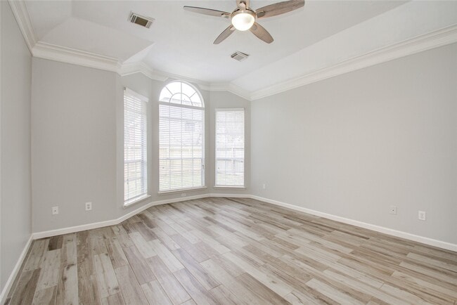 Building Photo - 24302 Schivener House Ln