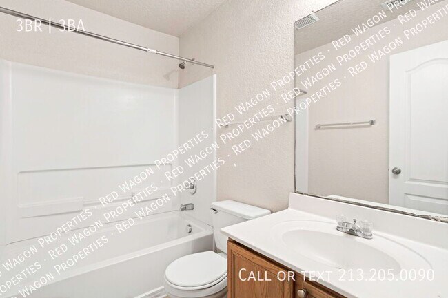 Building Photo - 2614 Sunview Lake