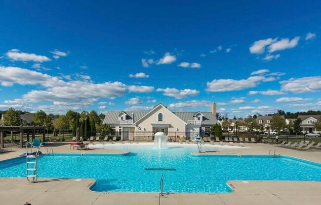 Club House Pool - 6251 Upper Albany Crossing Dr