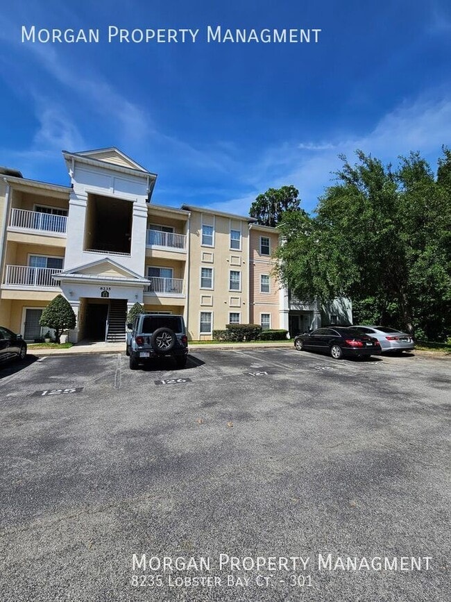 Building Photo - 8235 Lobster Bay Ct