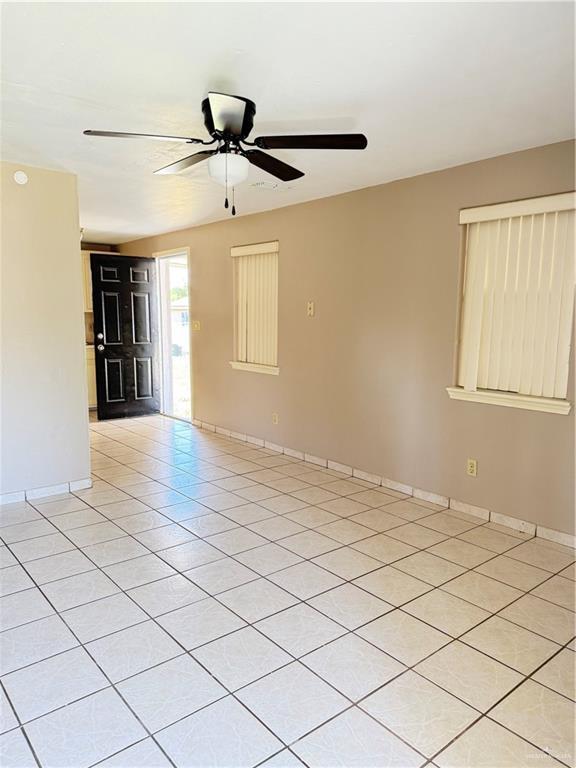 Building Photo - 18 Royal Palm St