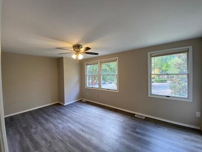 Building Photo - 7708 Crown Crest Ct