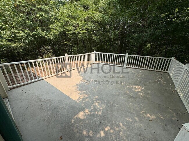 Building Photo - 386 Wildwood Ct