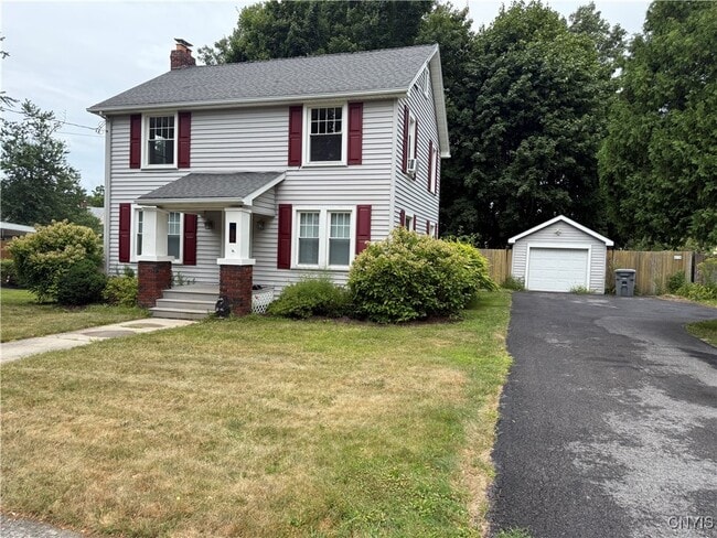 Primary Photo - 221 Thompson Blvd