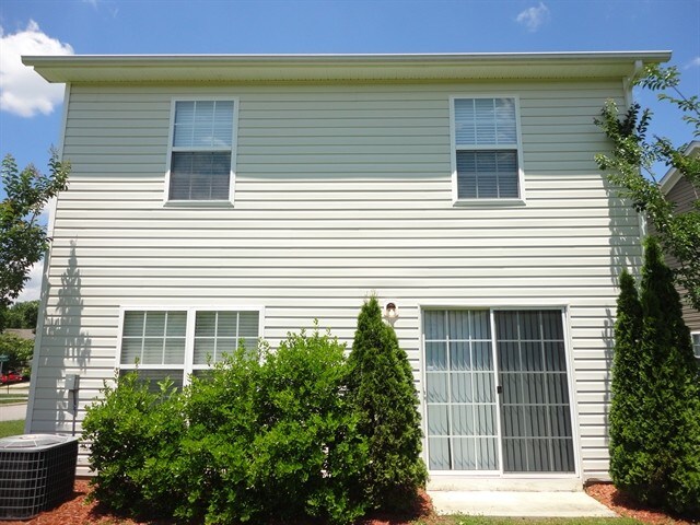 Building Photo - 137 Bellfare Dr