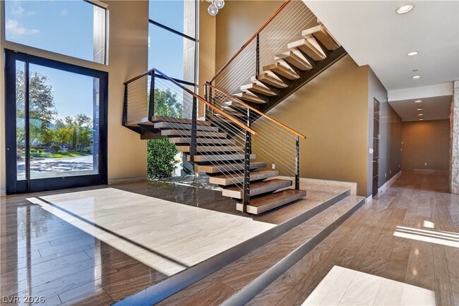 Building Photo - 98 Sun Glow Ln