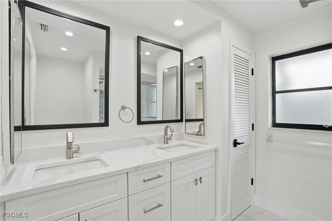 Building Photo - 1914 SE 16th St