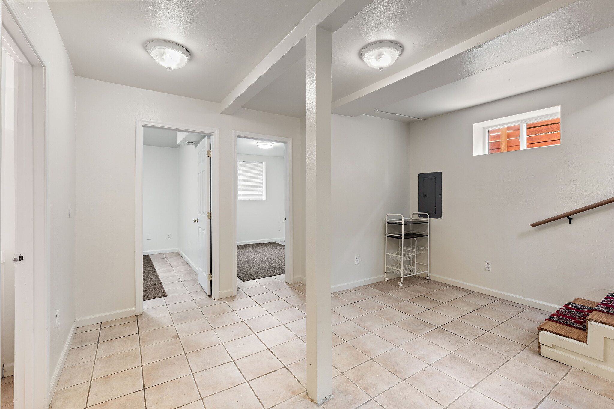 Lower Open Area - 1521 E Spruce St