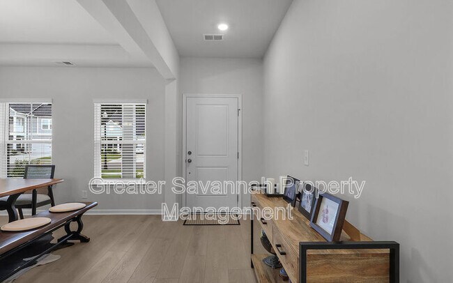 Building Photo - 109 Weyview Gdns