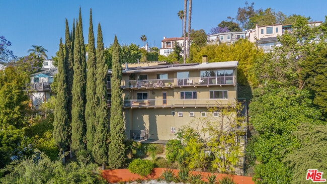 Building Photo - 2479 Lanterman Terrace