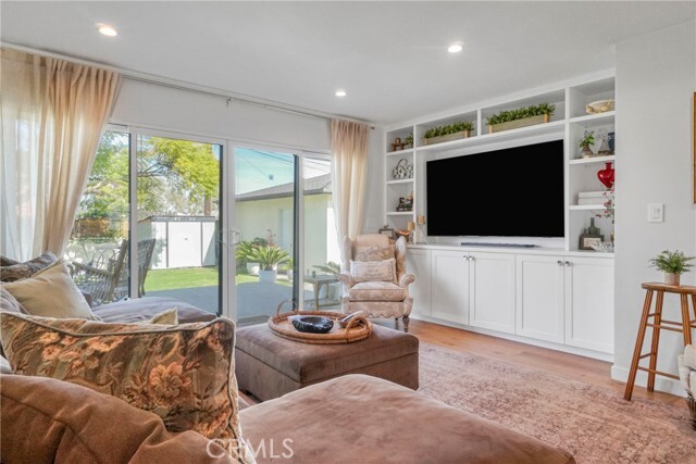 Building Photo - 5247 W 138th St