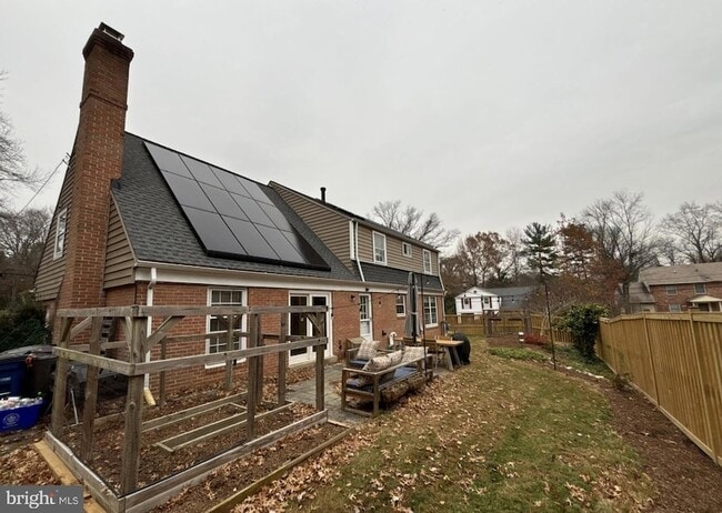 Building Photo - 7000 Old Cabin Ln