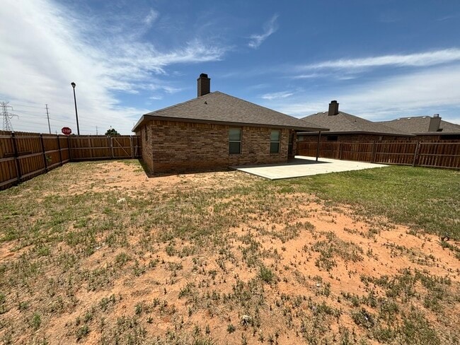 Building Photo - 3 bed 2 bath 2 car garage in Lone Star Trails!