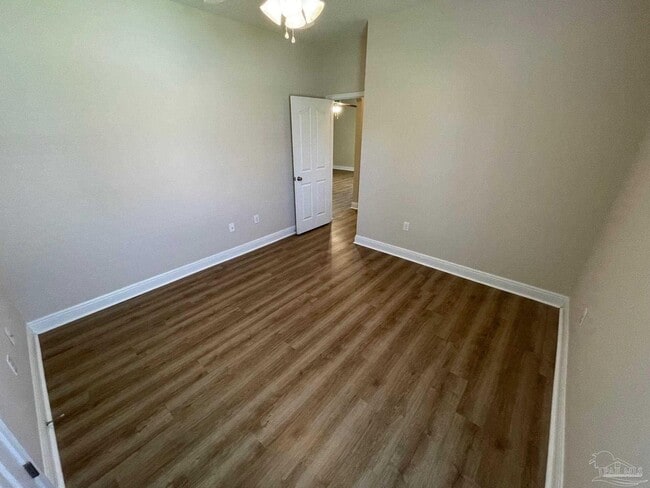 Building Photo - 6722 Barnwood Dr
