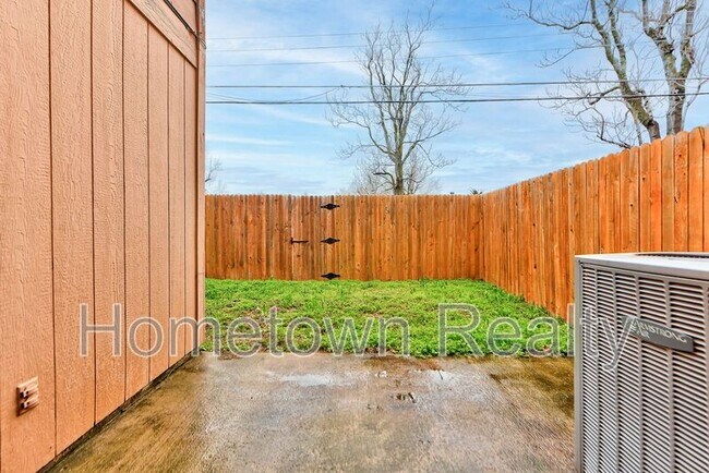 Building Photo - 8075 NW 23rd St