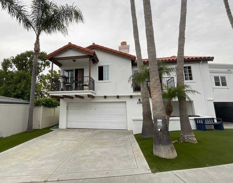 Primary Photo - 238 Avenida Montalvo