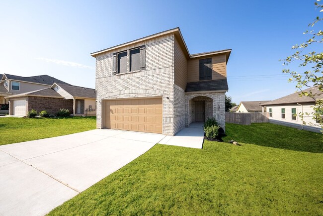 Building Photo - Welcome to Saddle Creek Ranch in Cibolo Texas