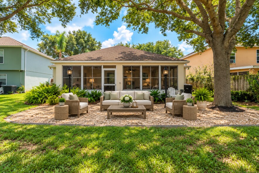 Virtually Staged - 537 Mason Dr