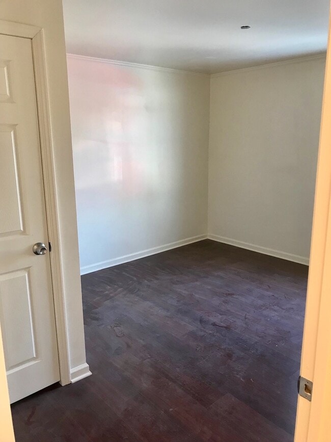 Building Photo - Remodeled 3 Bed/1 Bath Ranch in Burton