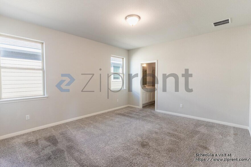 Building Photo - 2533 Pecan Island Dr