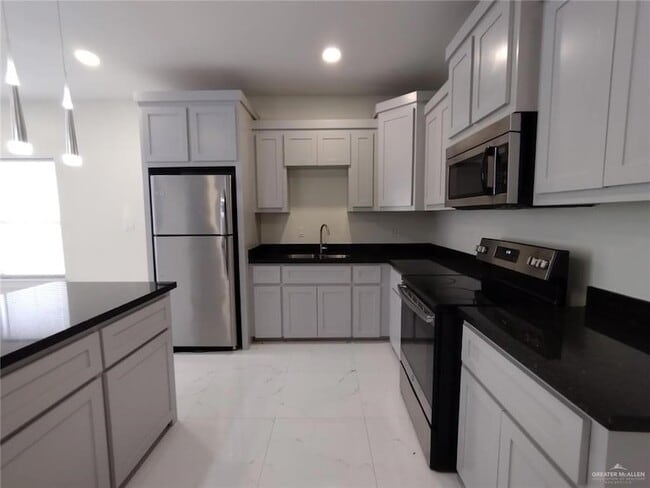 Building Photo - 1226 Upas Dr