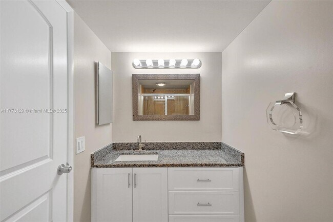 Building Photo - 1201 S Ocean Dr
