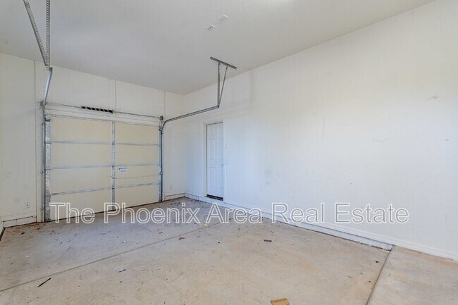 Building Photo - 3813 E Capricorn Pl