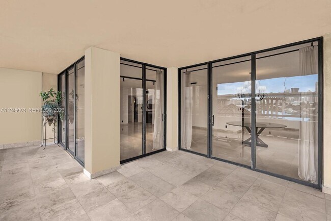 Building Photo - 19355 Turnberry Way