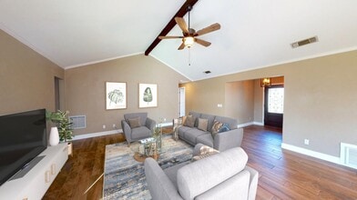 Building Photo - 204 Monaco Dr