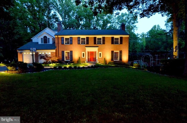 Primary Photo - 9401 Tobin Cir