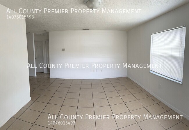 Building Photo - 118 Eaton St