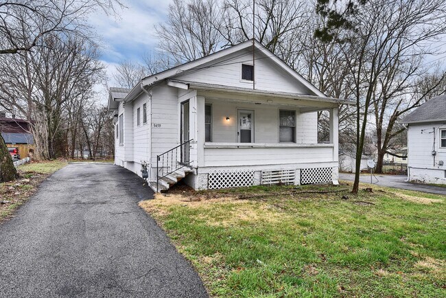 Building Photo - 9459 Midland Blvd